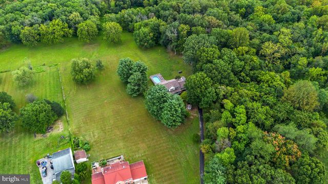 7201 BARCELLONA DR, Gaithersburg, MD 20879