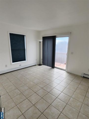 83 Wayne Avenue, Paterson, NJ 07522