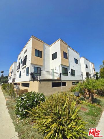 2651 S Hobart Blvd, Los Angeles, CA 90018