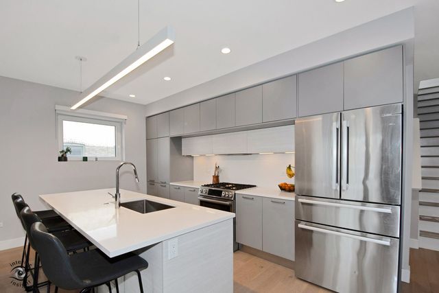 4937 N Winthrop Avenue 3N, Chicago, IL 60640