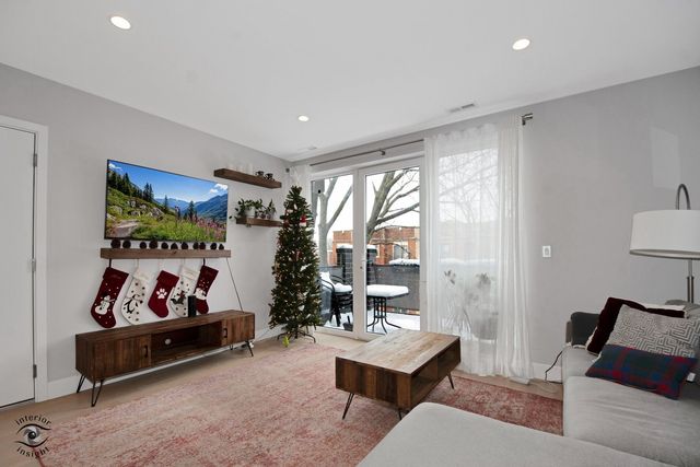 4937 N Winthrop Avenue 3N, Chicago, IL 60640