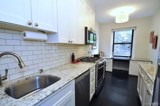 143 Garth Road 4N, Scarsdale, NY 10583