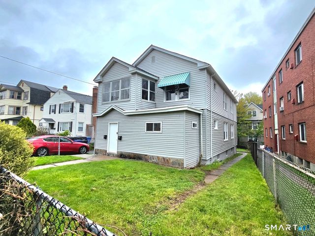 210 Hillside Avenue, Hartford, CT 06106