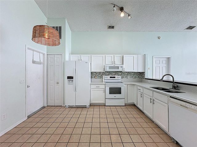 231 SUNRISE ROAD, Davenport, FL 33837