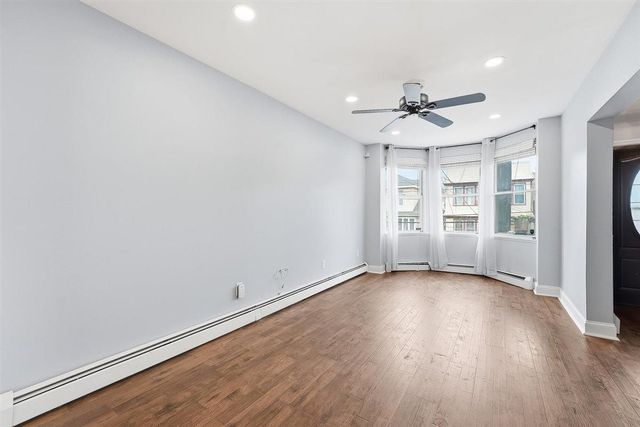 143 LEXINGTON AVE, Jc, West Bergen, NJ 07304