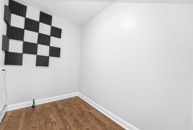 143 LEXINGTON AVE, Jc, West Bergen, NJ 07304