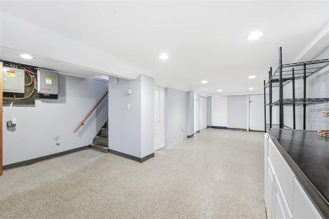 143 LEXINGTON AVE, Jc, West Bergen, NJ 07304