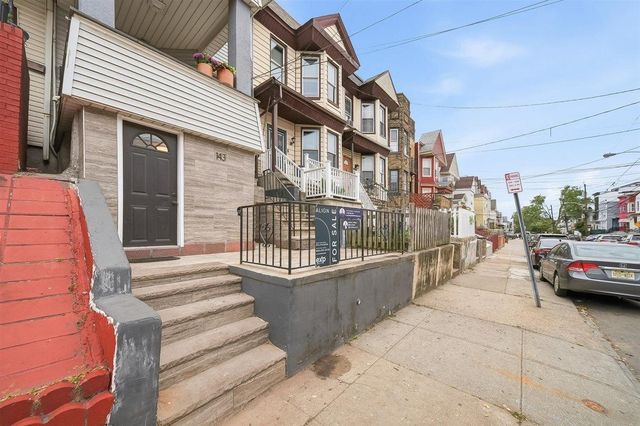 143 LEXINGTON AVE, Jc, West Bergen, NJ 07304