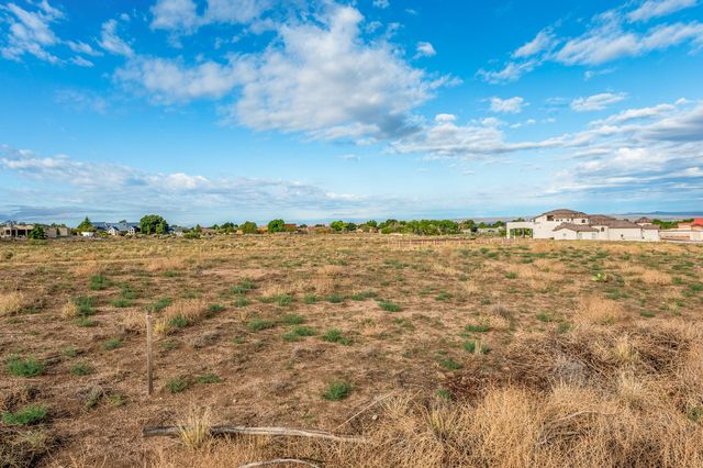 9840 Ranchitos Avenue NE, Albuquerque, NM 87122