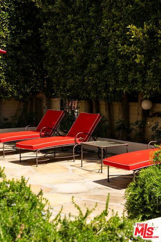 1424 N Crescent Heights Boulevard 10, West Hollywood, CA 90046