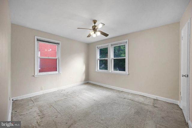 1306 EASTERN AVE NE, Washington, DC 20019