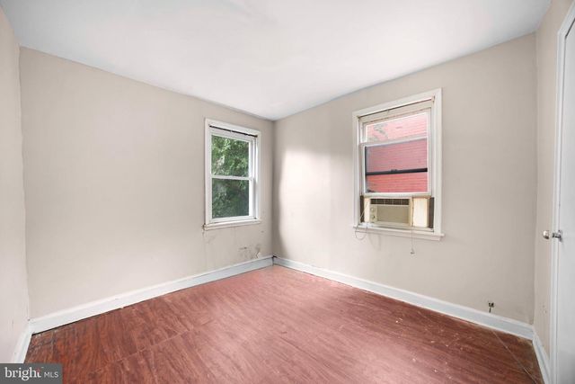 1306 EASTERN AVE NE, Washington, DC 20019