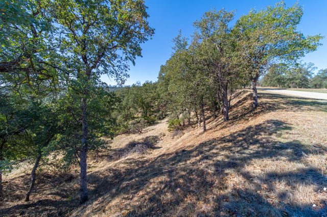 4175 Sunglow Drive, Redding, CA 96001