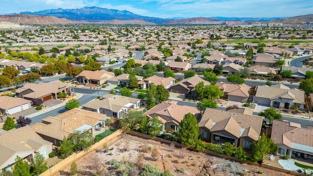 4888 S BONITA BAY DR, St. George, UT 84790