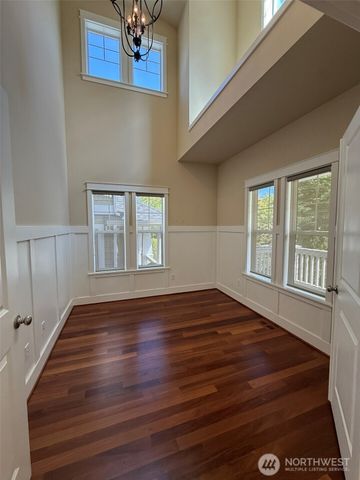 2593 22nd Avenue NE, Issaquah, WA 98029