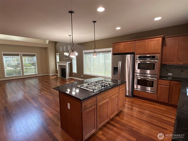 2593 22nd Avenue NE, Issaquah, WA 98029