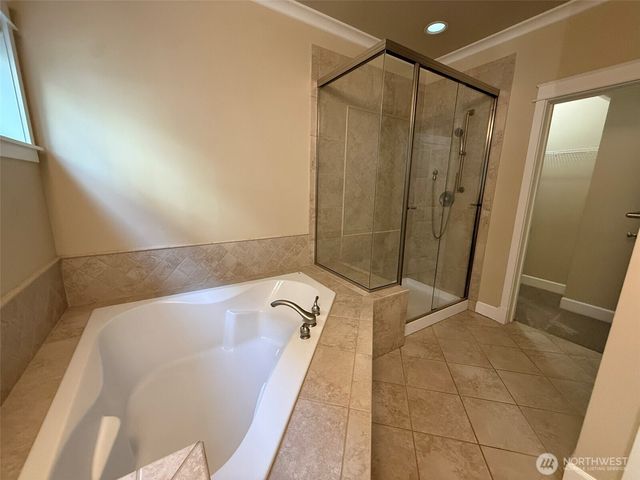 2593 22nd Avenue NE, Issaquah, WA 98029