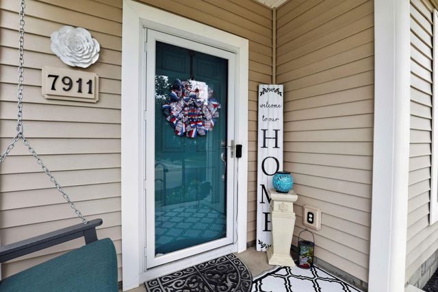 7911 Ashenden Drive, Blacklick, OH 43004
