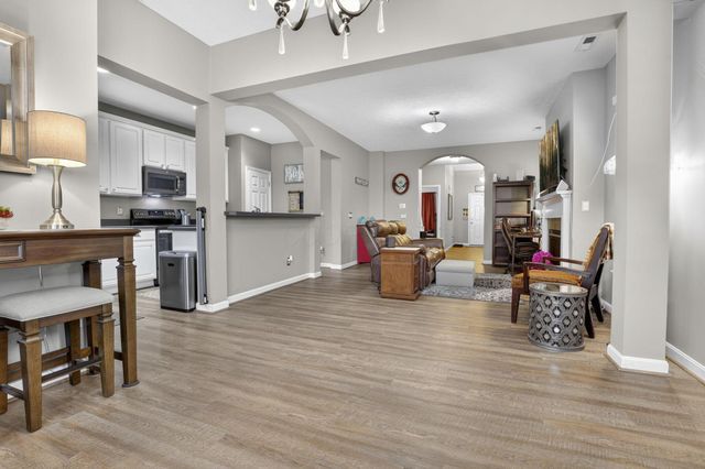 7911 Ashenden Drive, Blacklick, OH 43004