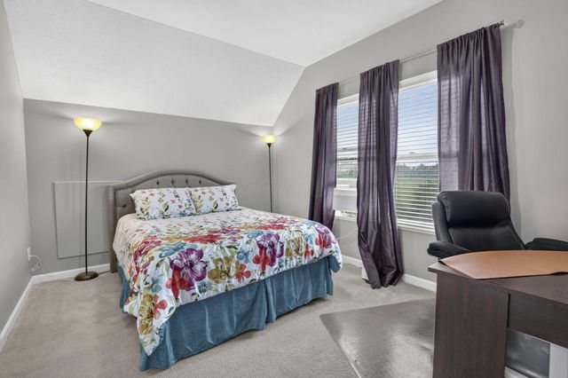 7911 Ashenden Drive, Blacklick, OH 43004