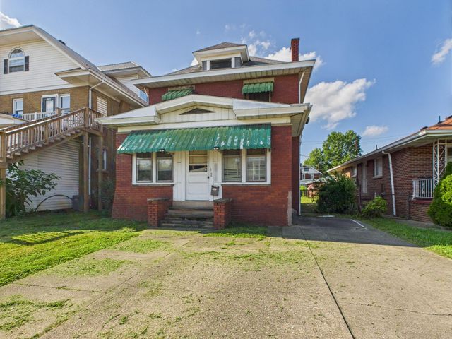 2912 3rd Avenue, Huntington, WV 25702