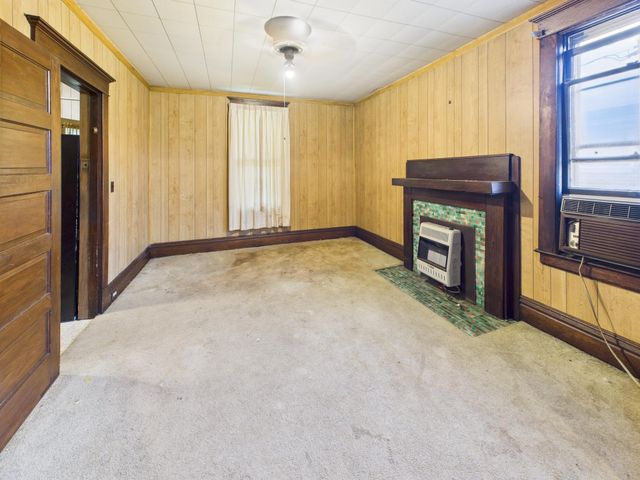 2912 3rd Avenue, Huntington, WV 25702