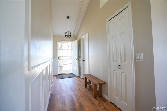 16548 N Kitmit Drive, Dolan Springs, AZ 86441