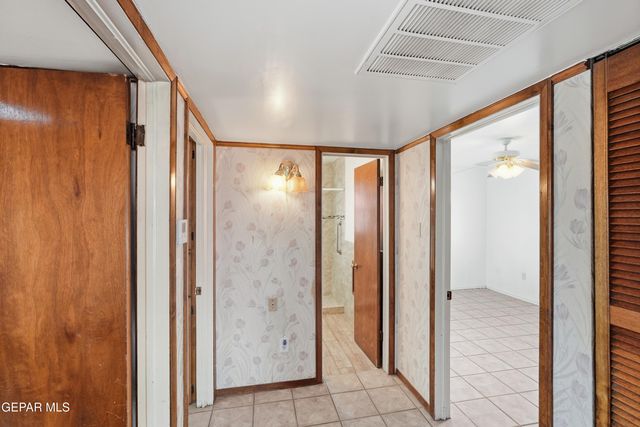 232 MANGO Road, El Paso, TX 79915