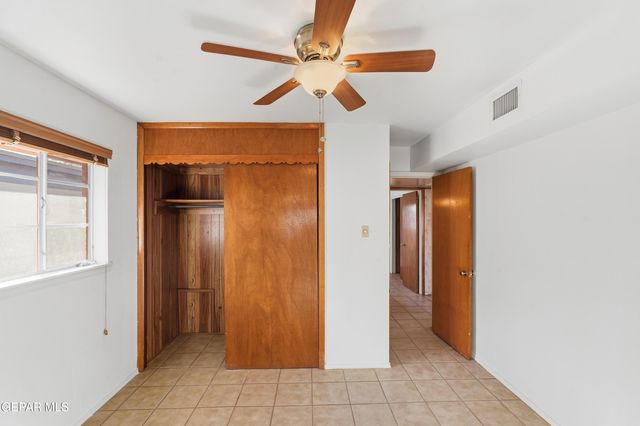 232 MANGO Road, El Paso, TX 79915