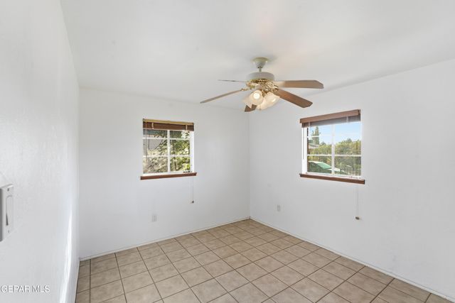 232 MANGO Road, El Paso, TX 79915