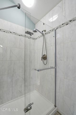 1776 Arrowhead Court, Defiance, OH 43512