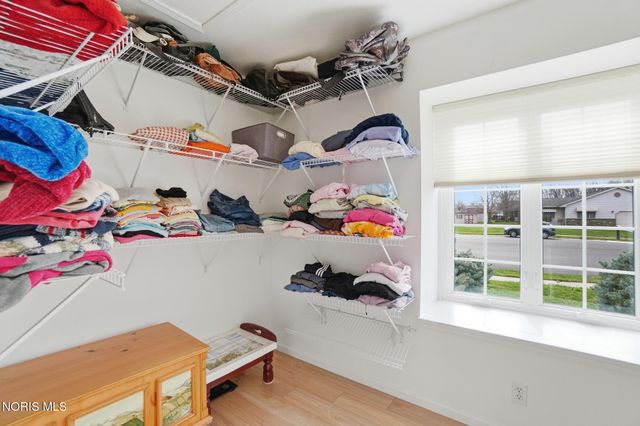 1776 Arrowhead Court, Defiance, OH 43512