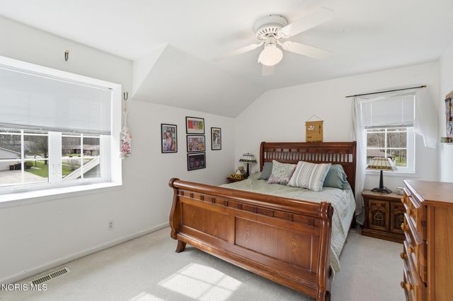 1776 Arrowhead Court, Defiance, OH 43512