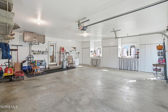 1776 Arrowhead Court, Defiance, OH 43512