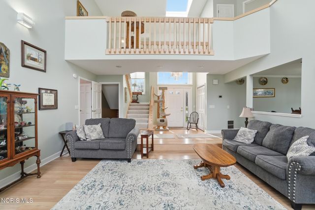 1776 Arrowhead Court, Defiance, OH 43512