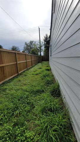 4034 Dreyfus Street, Houston, TX 77021