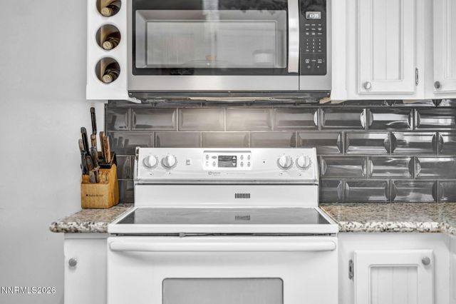 6 Gay Circle, Carson City, NV 89703