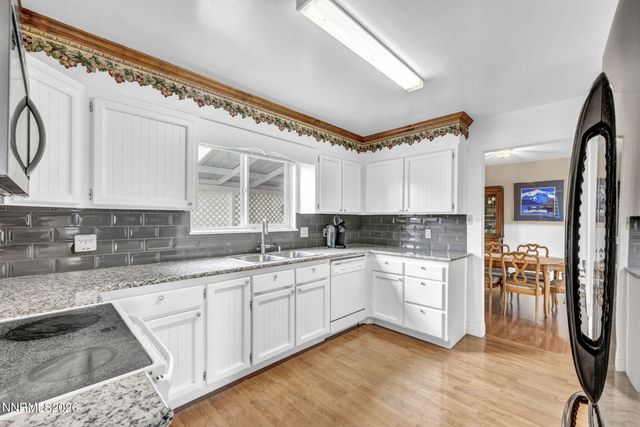 6 Gay Circle, Carson City, NV 89703