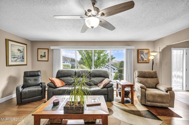 6 Gay Circle, Carson City, NV 89703