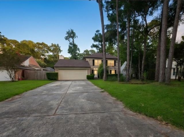 23 Sheep Meadow Place, The Woodlands, TX 77381