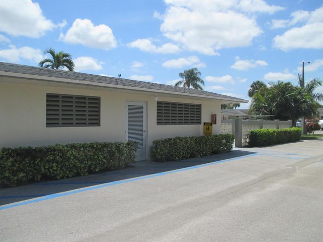 2715 Emory Drive E C, West Palm Beach, FL 33415