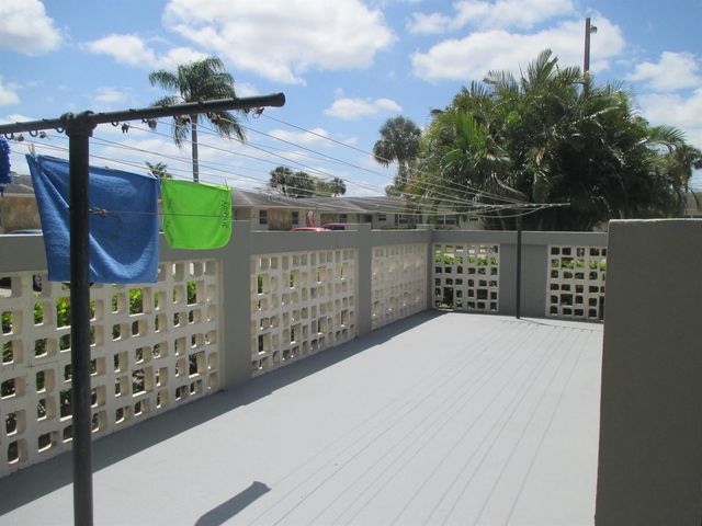 2715 Emory Drive E C, West Palm Beach, FL 33415