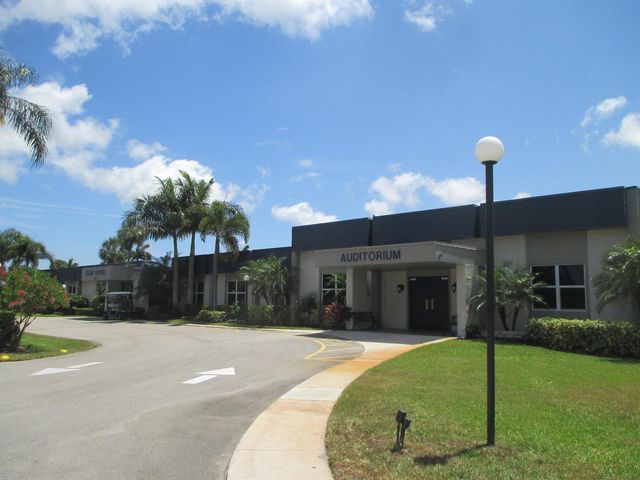 2715 Emory Drive E C, West Palm Beach, FL 33415