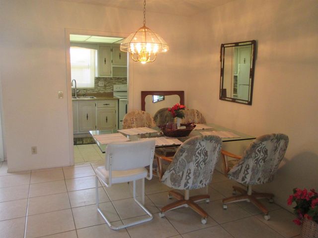 2715 Emory Drive E C, West Palm Beach, FL 33415