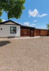 1419 N VINE Street, Chandler, AZ 85225