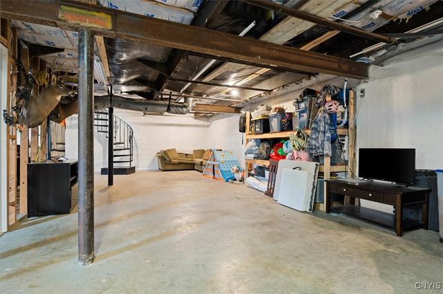 9722 State Route 28, Russia, NY 13431