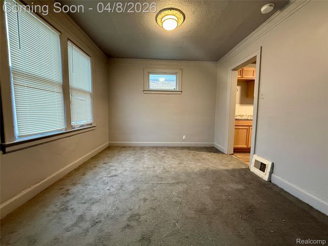 15260 Faircrest Street, Detroit, MI 48205