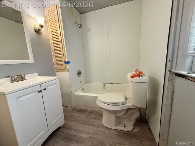 15260 Faircrest Street, Detroit, MI 48205