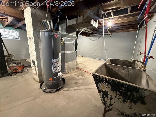 15260 Faircrest Street, Detroit, MI 48205