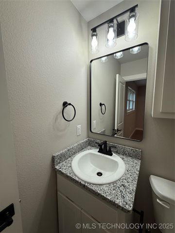 2411 Daniel, Muskogee, OK 74403